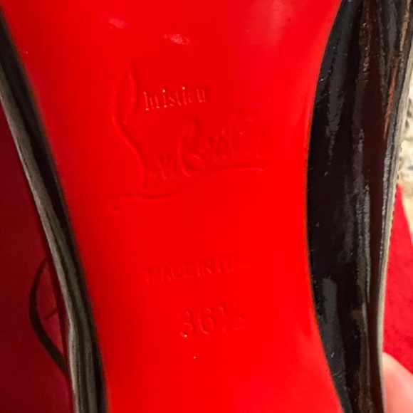 Christian Louboutin Black Patent Leather Heels - used once - Picture 7 of 7